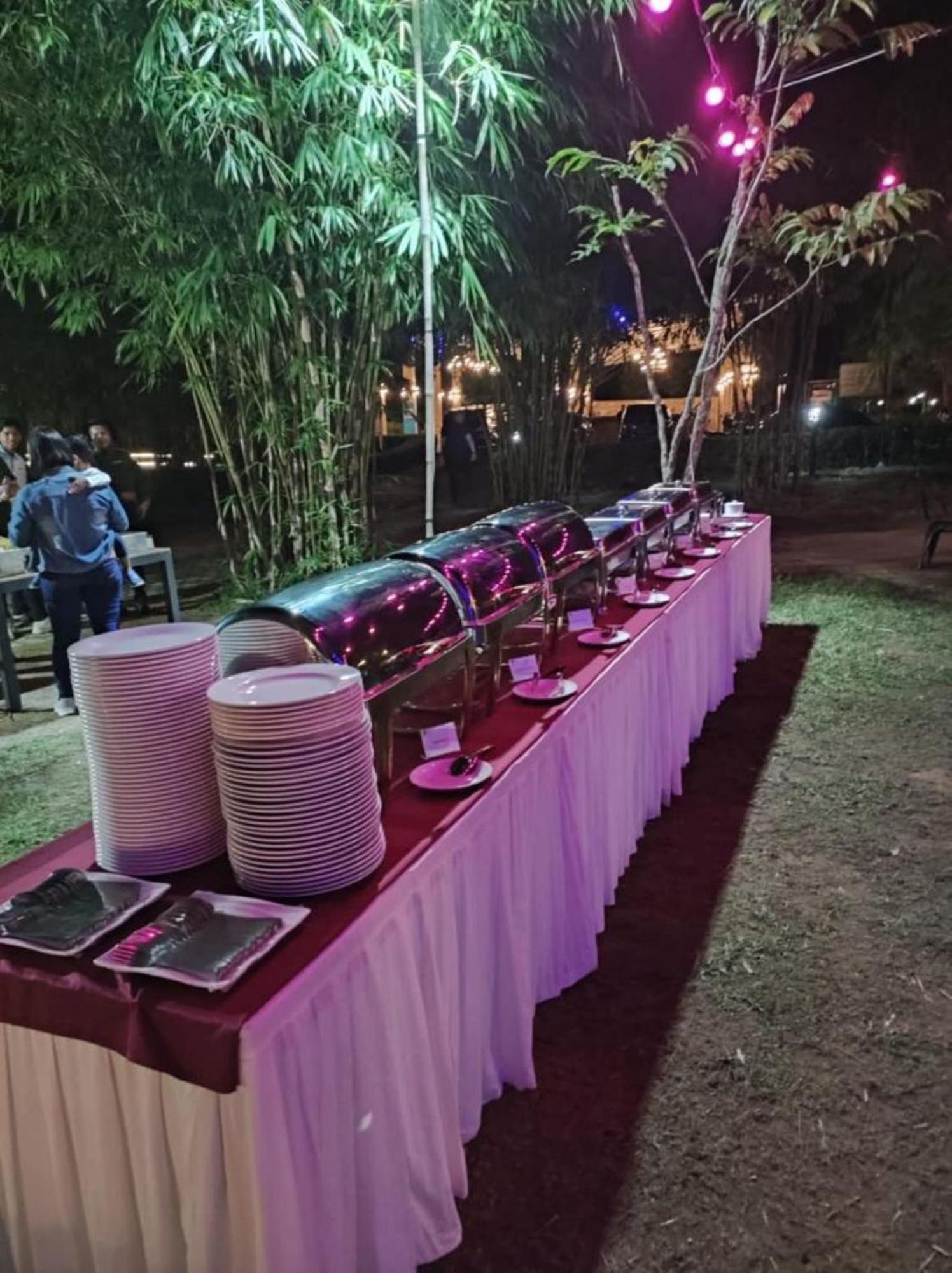 "D'Bamboo Kamp" Desa Wisata Ekang ラゴイ エクステリア 写真